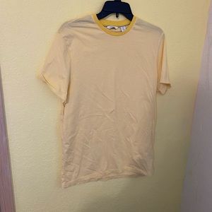 yellow stripe tee shirt